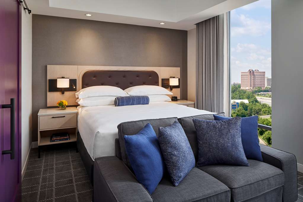 The Watermark Hotel - photo 3