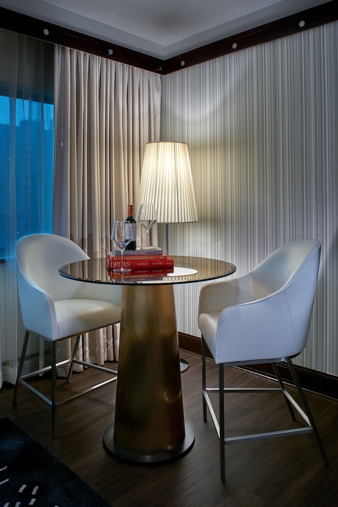 Sofitel Philadelphia at Rittenhouse Square - photo 60