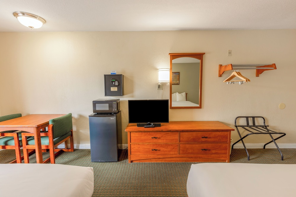 Hotel Avenida San Clemente Beach - photo 10