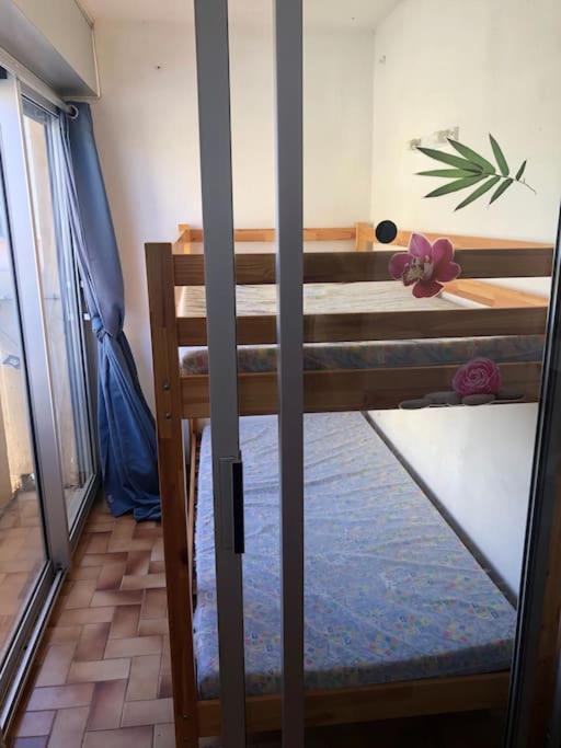 Studio Plage 200m Parking Gratuit Port la Nouvelle in Port-La-Nouvelle, France