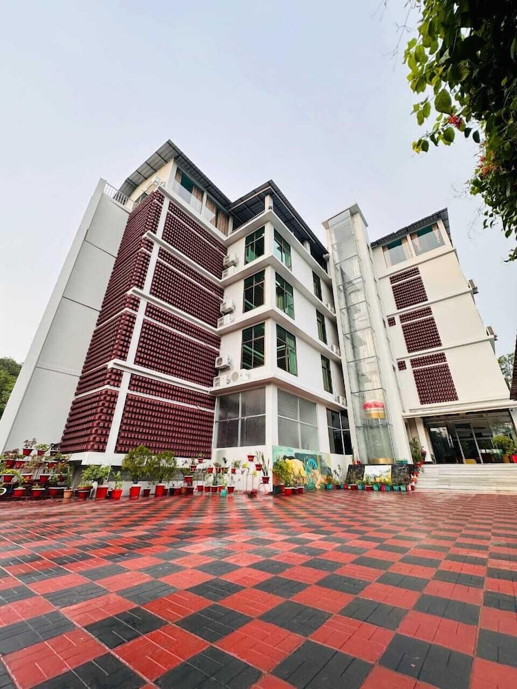 D’more Sreemangal Hotel & Resort in Sylhet, Bangladesh