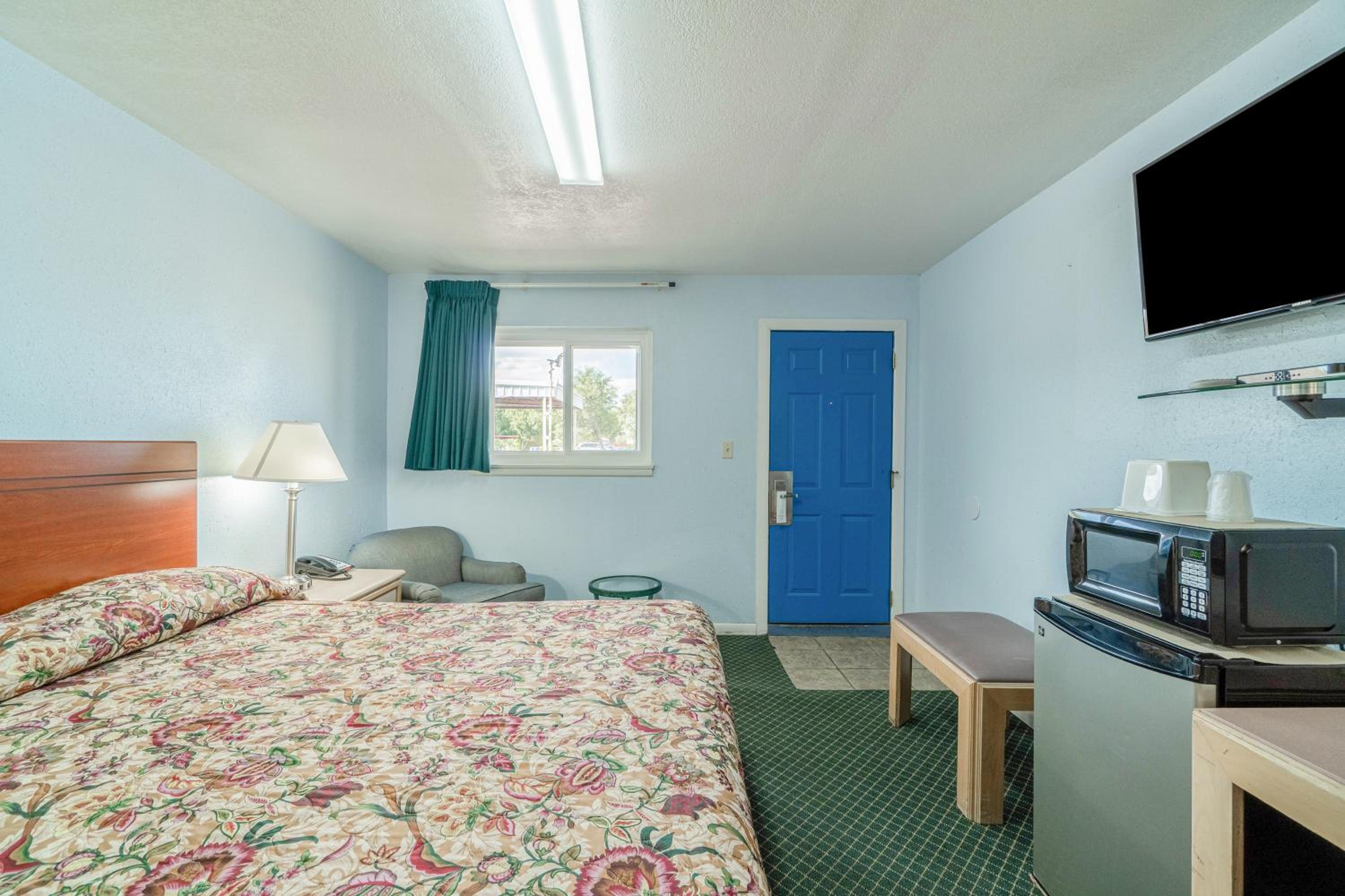 Longhorn Motel Boise City - photo 16