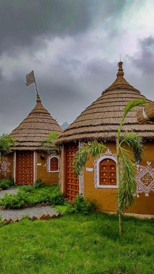 Ret Mahal Huts & Resort — 4-Star Luxury Hotel in Pushkar, India