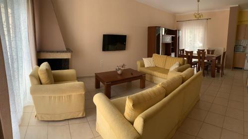 Achilleas House — 4-Star Luxury Hotel in Preveza, Greece