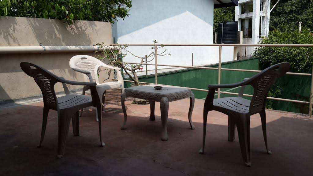 Fife Residencies - carbon neutral hotel in Colombo