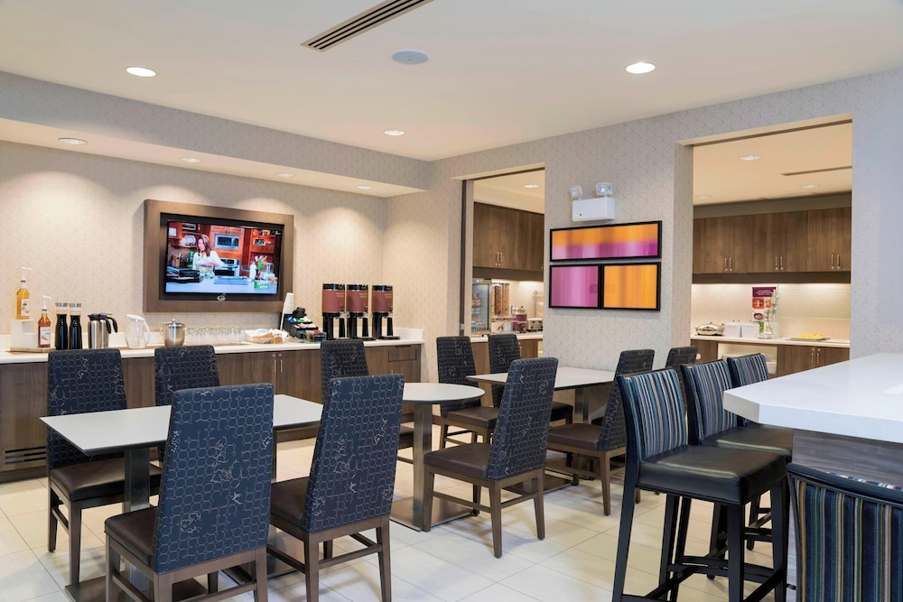 Residence Inn by Marriott Green Bay Downtown - photo 53