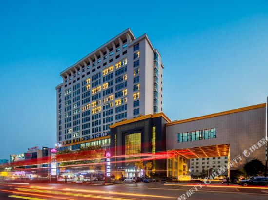 Yicheng three qi hotel — hotel in Yicheng