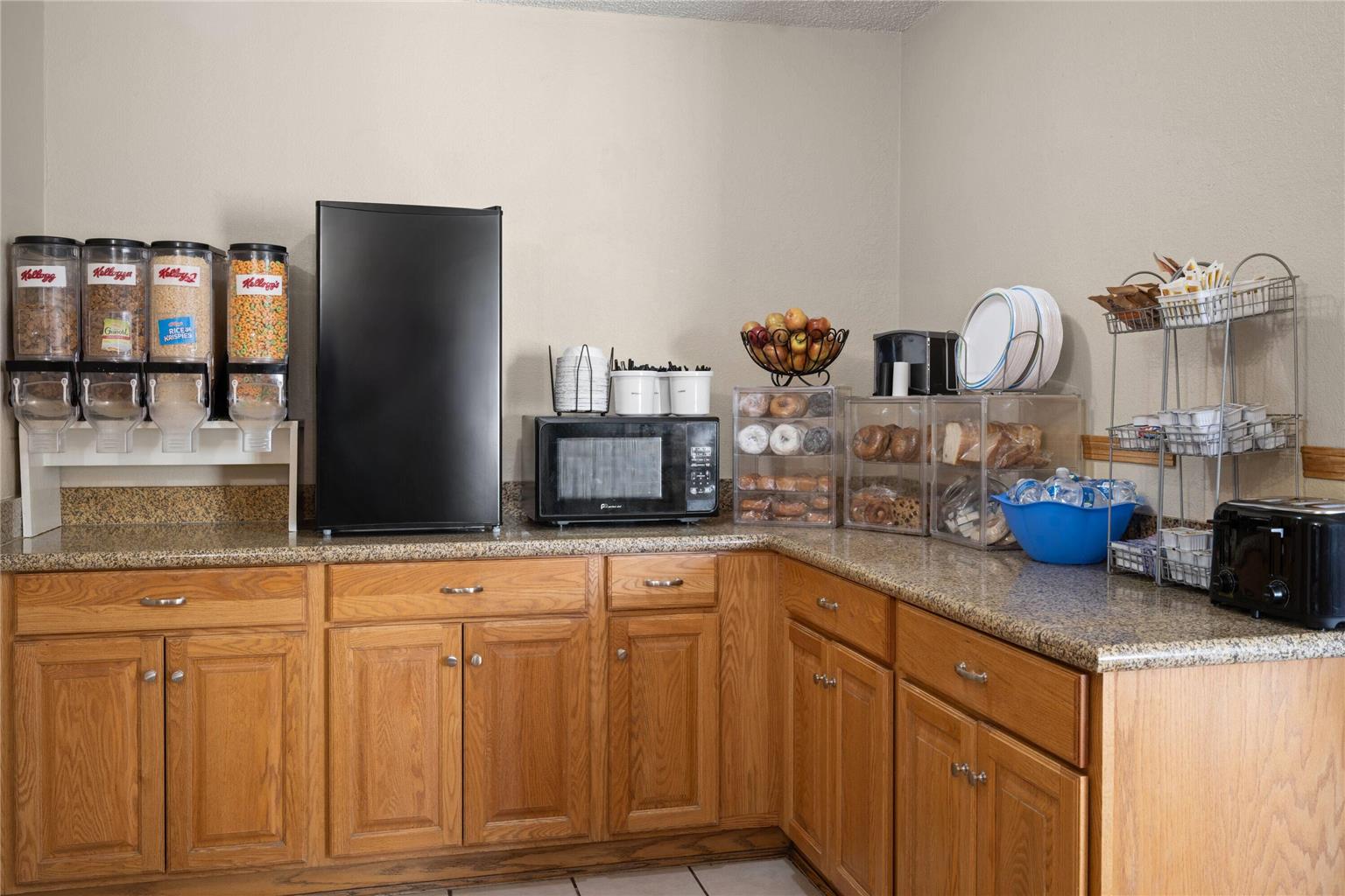 Super 8 by Wyndham Lewistown - photo 27