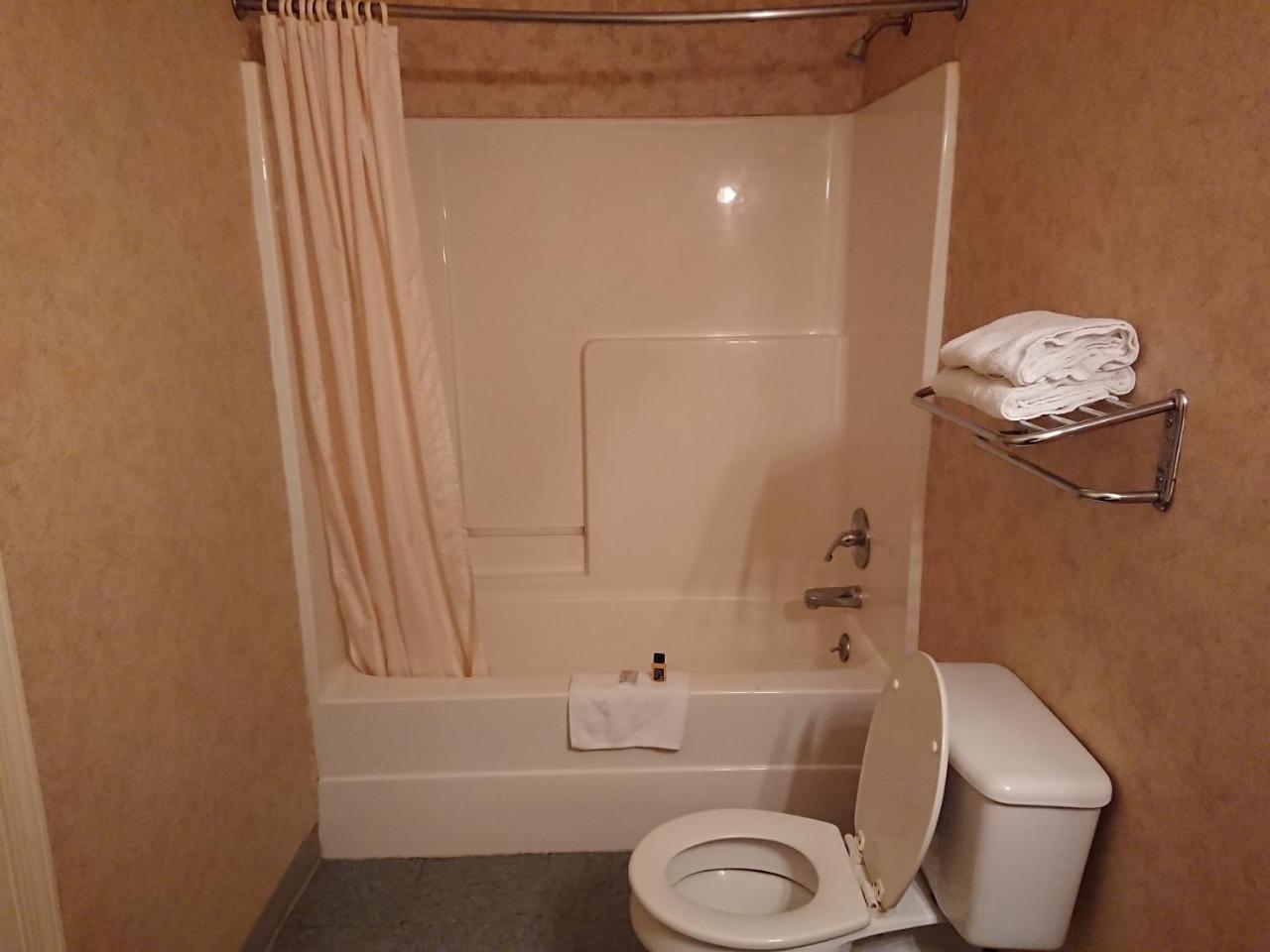 Stone Brook Inn - photo 16