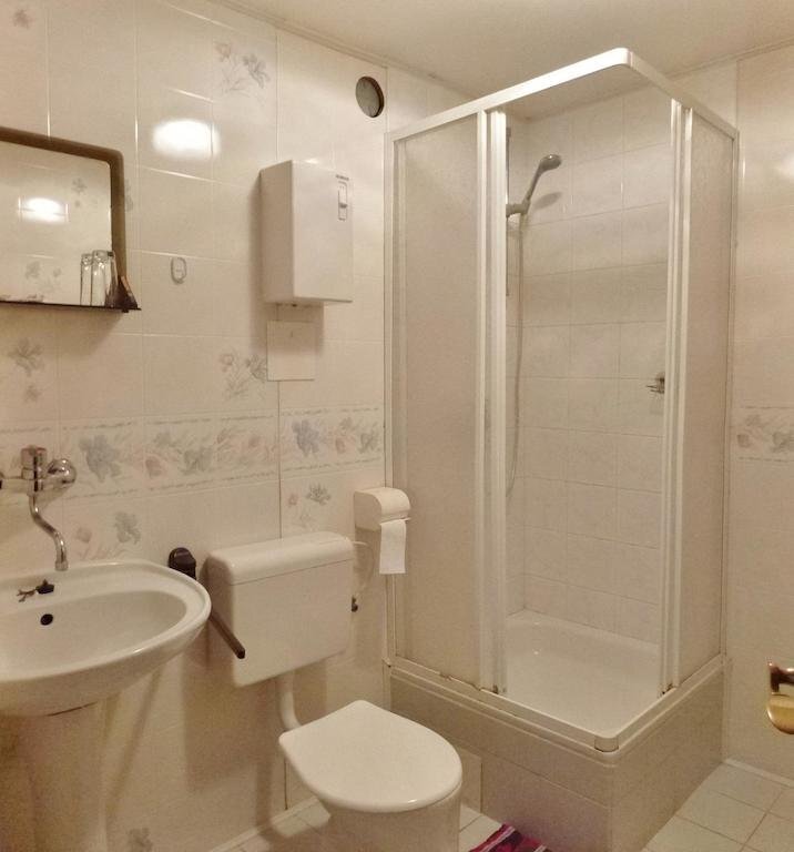 Hotel Ron — Mikulasovice — photo 4