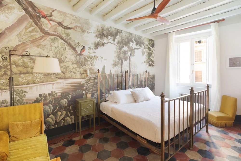 Charming Design Apartment in Monti — 4-Star Luxury Hotel in Rome, Italy