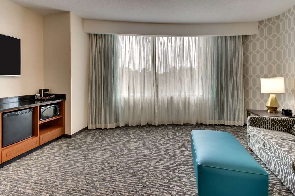 Drury Plaza Hotel Richmond - photo 28