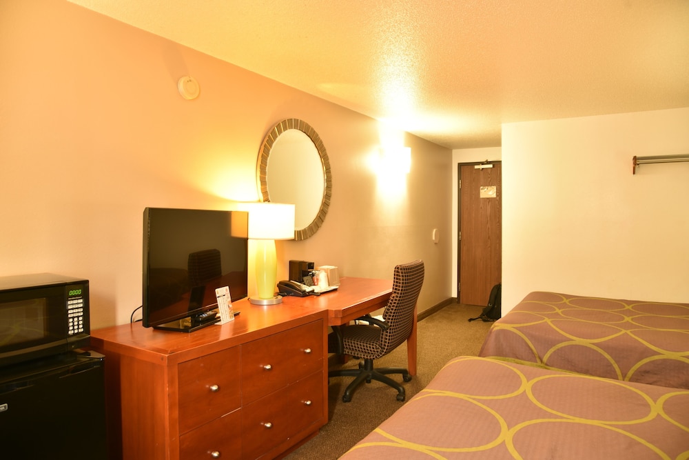 Super 8 by Wyndham Rapid City Rushmore Rd - photo 14