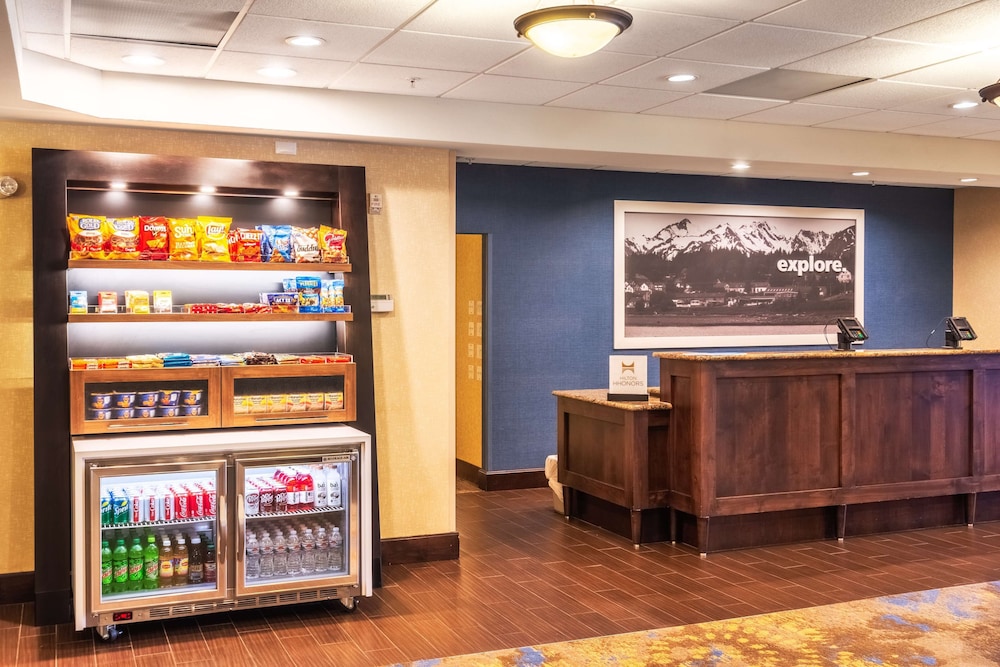 Hampton Inn Laramie - photo 5