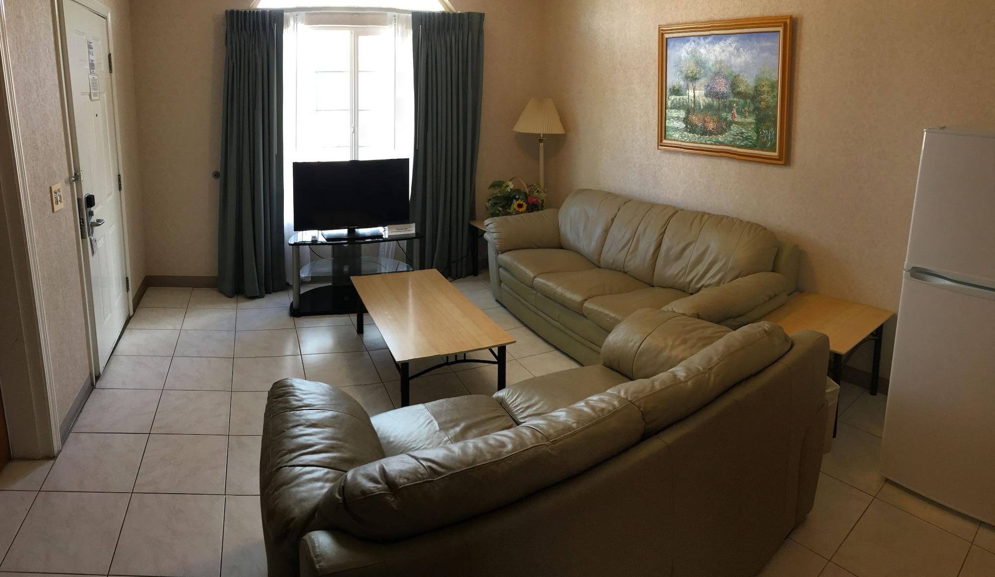 Garden Inn and Suites Fresno - photo 9