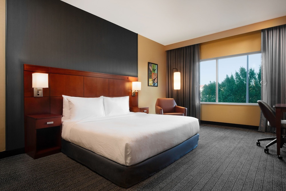 Courtyard by Marriott San Jose North Silicon Valley - photo 11