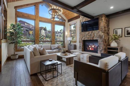 Incredible Executive Private Pet Friendly Home LR902 by RedAwning — 4-Star Luxury Hotel in Frisco, United States
