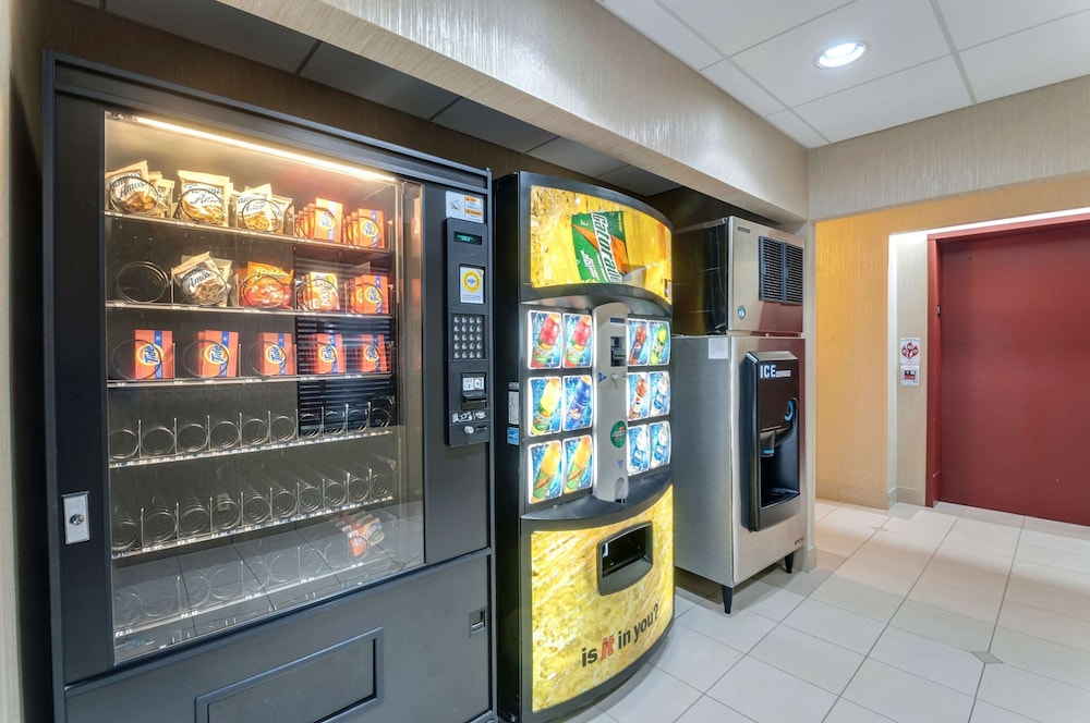 Quality Inn & Suites Bel Air I 95 Exit 77A - photo 18