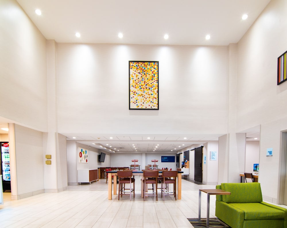 Holiday Inn Express & Suites Indianapolis Northwest by IHG - photo 45