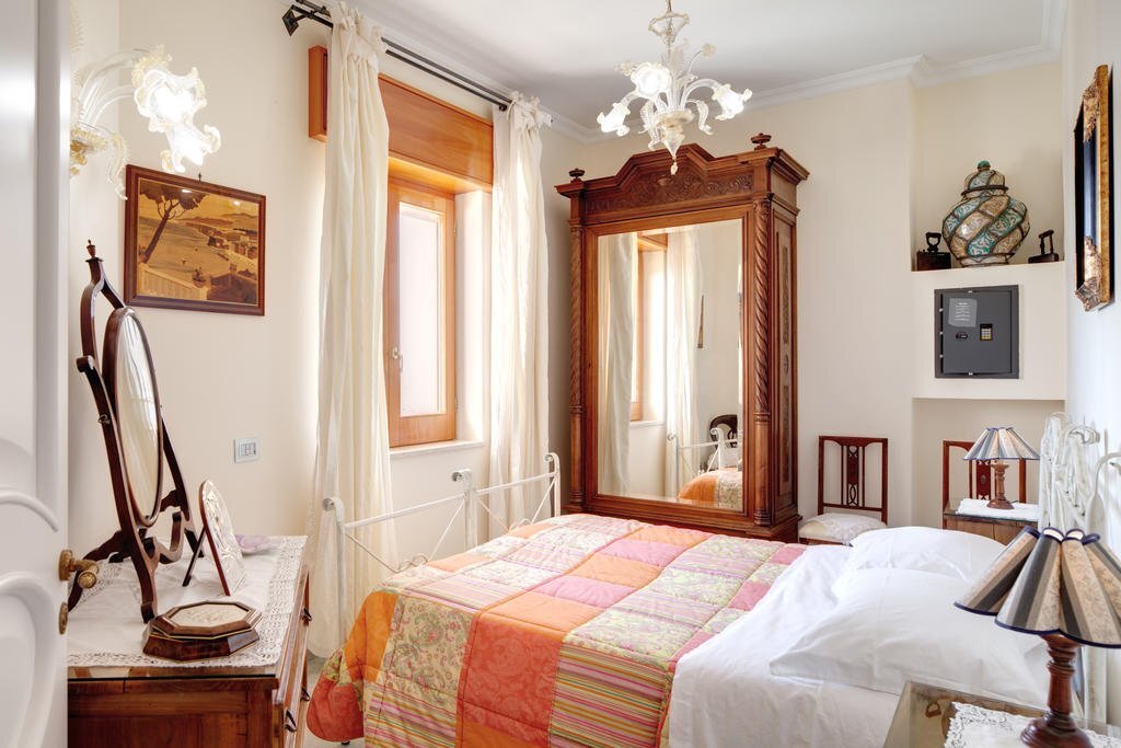 Villa Li Galli — 4-Star Luxury Hotel in Massa Lubrense, Italy