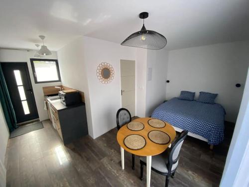 L'oree du Golf Studio 2 — hotel in Mont-Saint-Aignan