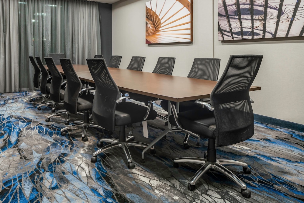 Fairfield Inn & Suites by Marriott Kansas City North Gladstone - photo 17