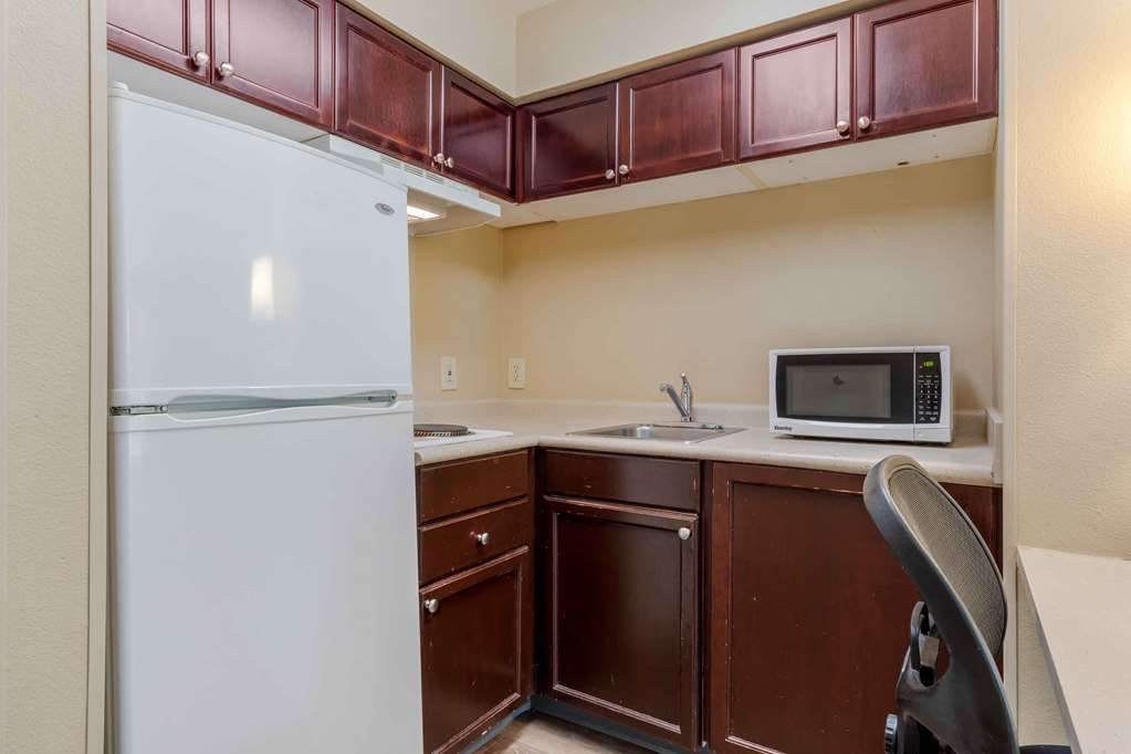 Extended Stay America Suites Columbus Tuttle - photo 14
