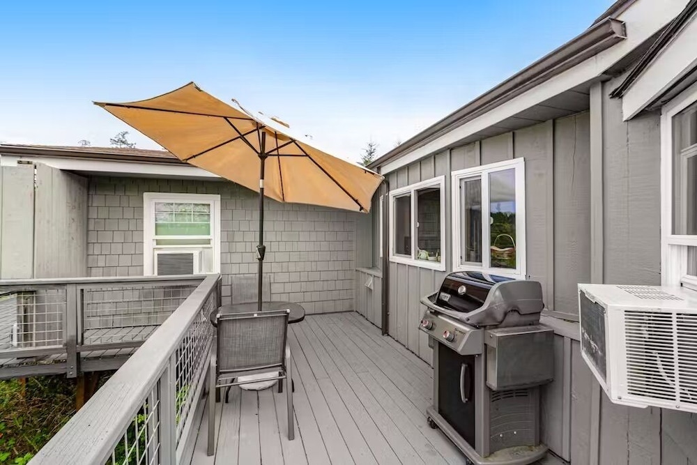 Deer Harbor Cottages - photo 34