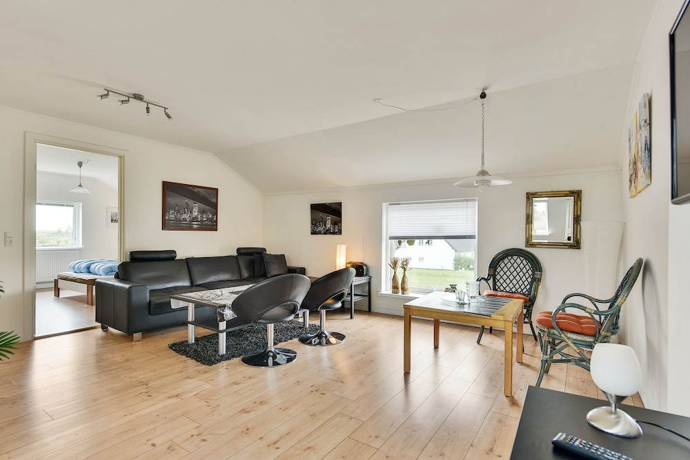 Bjerndrup Lejlighed — 4-Star Luxury Hotel in Aabenraa, Denmark