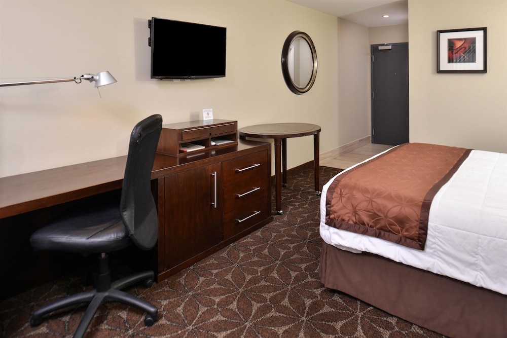 Americas Best Value Inn Memphis Airport - photo 6