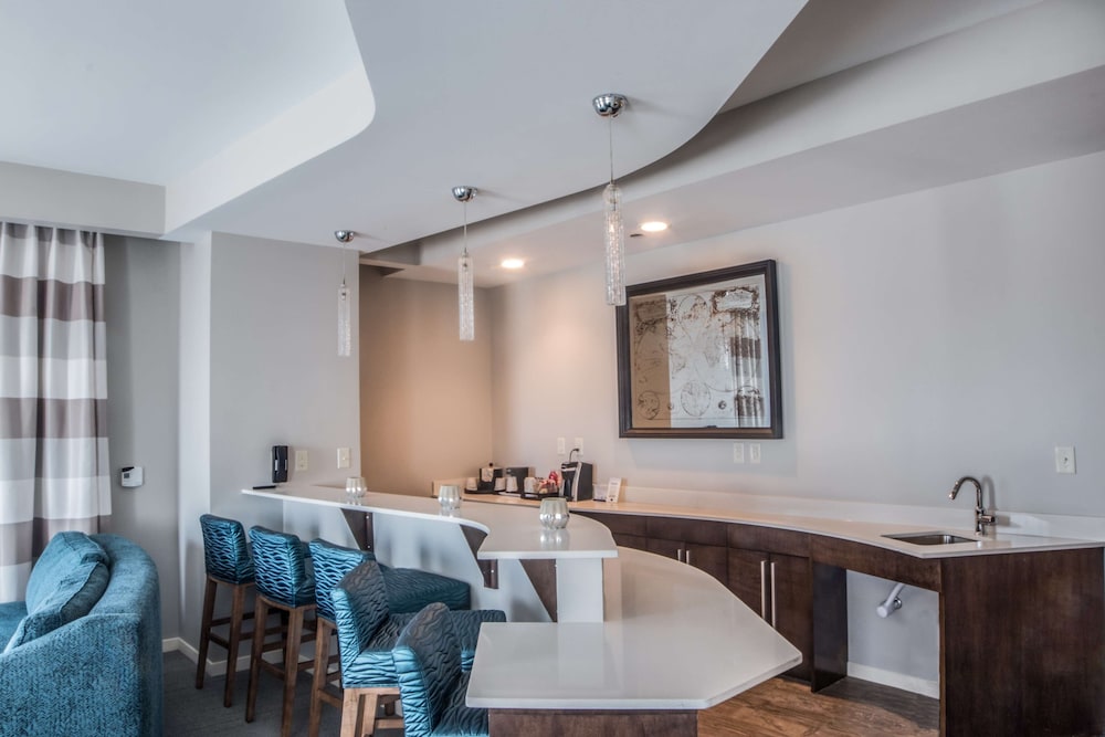Hampton Inn & Suites Charlotte Ballantyne - photo 21
