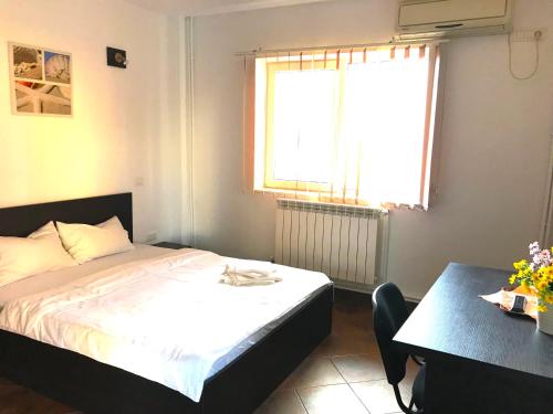 Casa Servus — 4-Star Luxury Hotel in Navodari, Romania