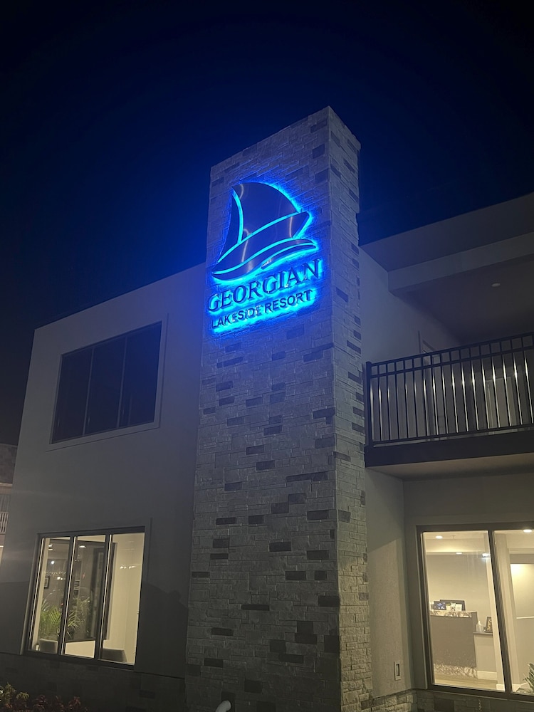 The Georgian Lakeside Resort - photo 59