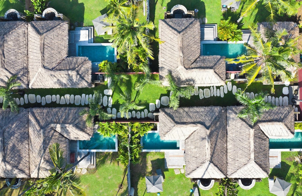 Slow Private Pool Villas — 4-Star Luxury Hotel in Gili Air, Indonesia