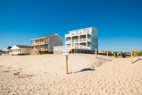 Lisa Lu by Oak Island Accommodations - photo 17
