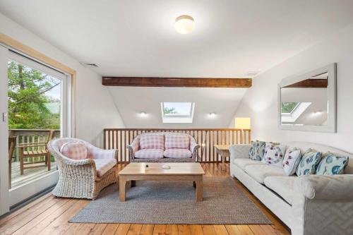 Walk to Beach w Roof Level Deck in Truro, United States