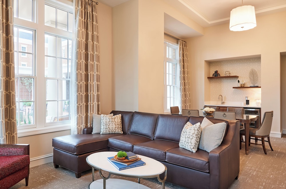 The Inn at Elon - photo 5