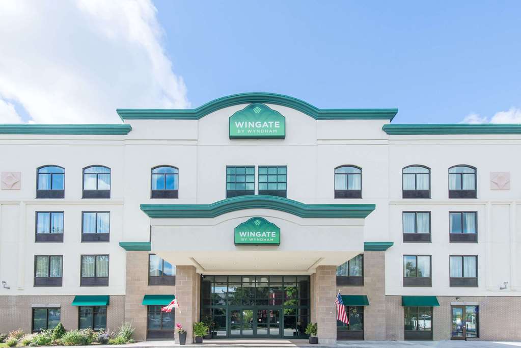 Wingate By Wyndham Niagara Falls in Niagara Falls, United States