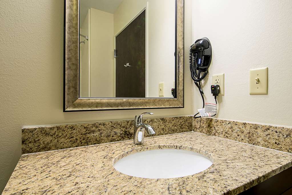 MainStay Suites Geismar Gonzales - photo 14