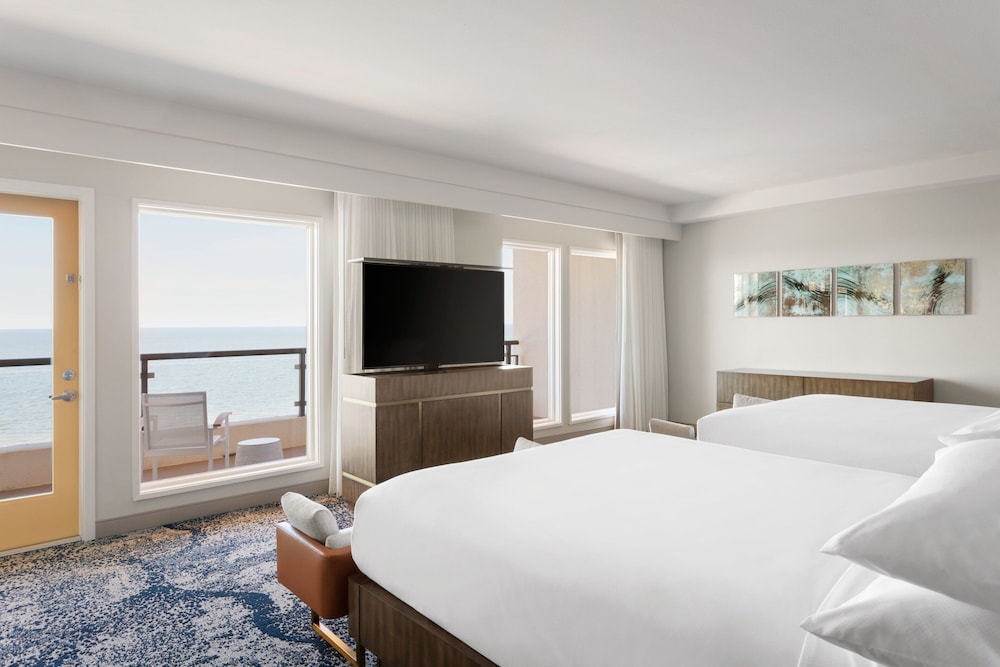 Delta Hotels by Marriott Virginia Beach Waterfront Suites - photo 7