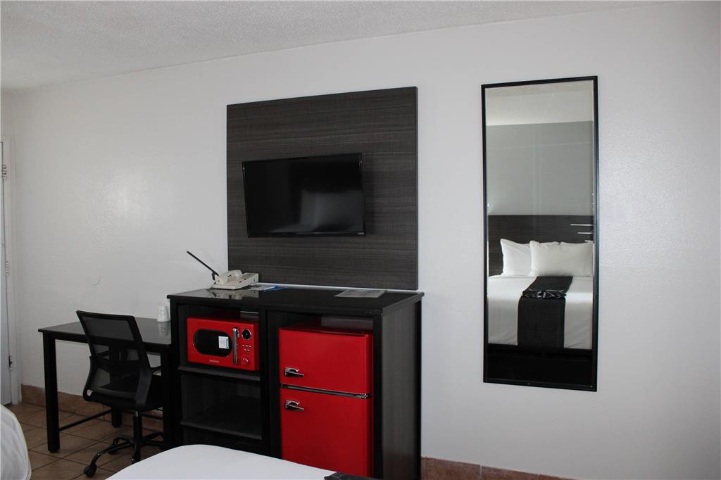 Rodeway Inn Yuma Downtown - photo 27