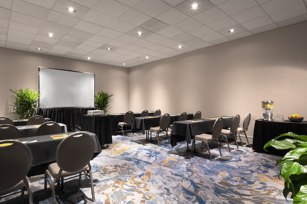 Holiday Inn Chicago Dwtn The Mart by IHG - photo 61