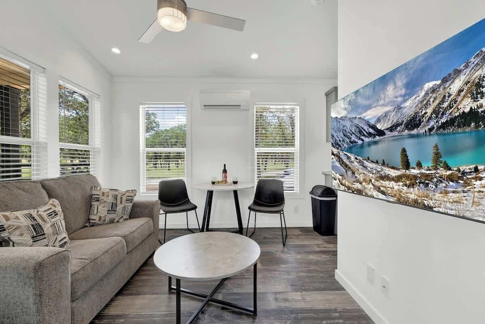 Resort at Fredericksburg Unit 27 - photo 7