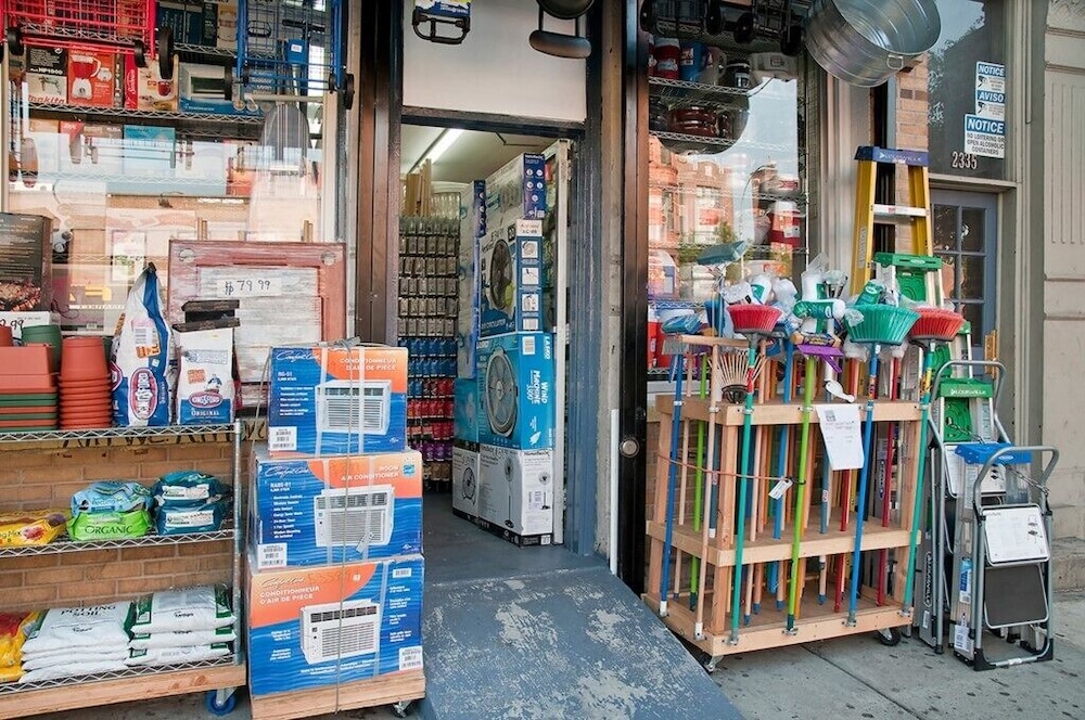 Upscale Newly Renovated 2 BR on Midtown East New York - photo 24