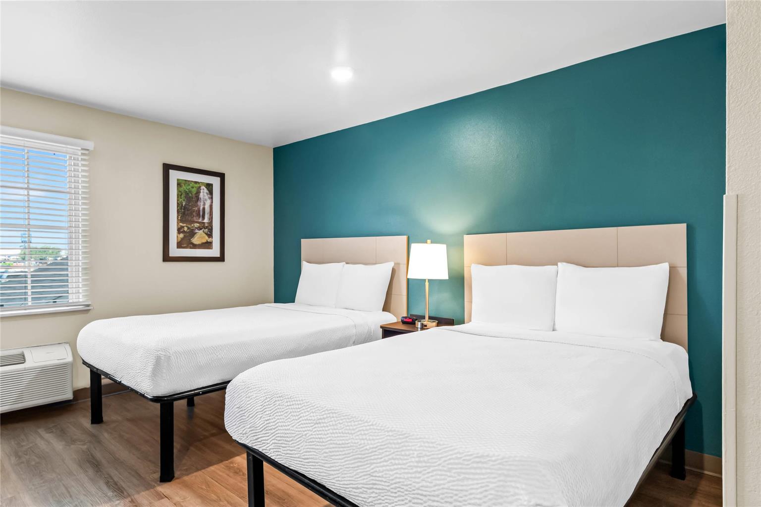 WoodSpring Suites San Antonio South - photo 23
