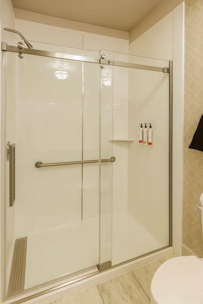 Carlyle Hotel - photo 19