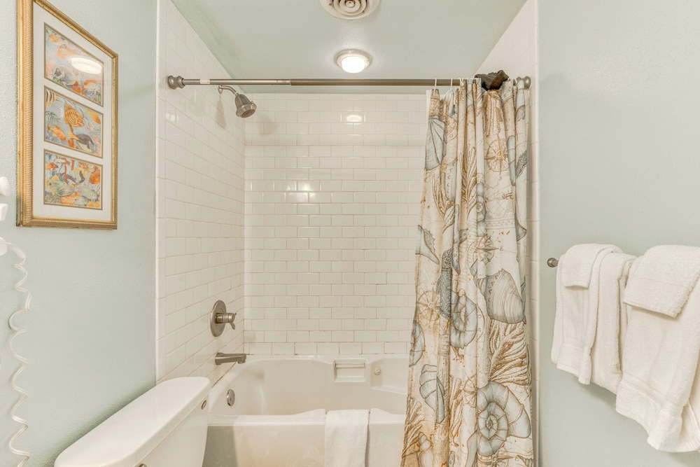 Sand & Sea Resort Condominiums - photo 862