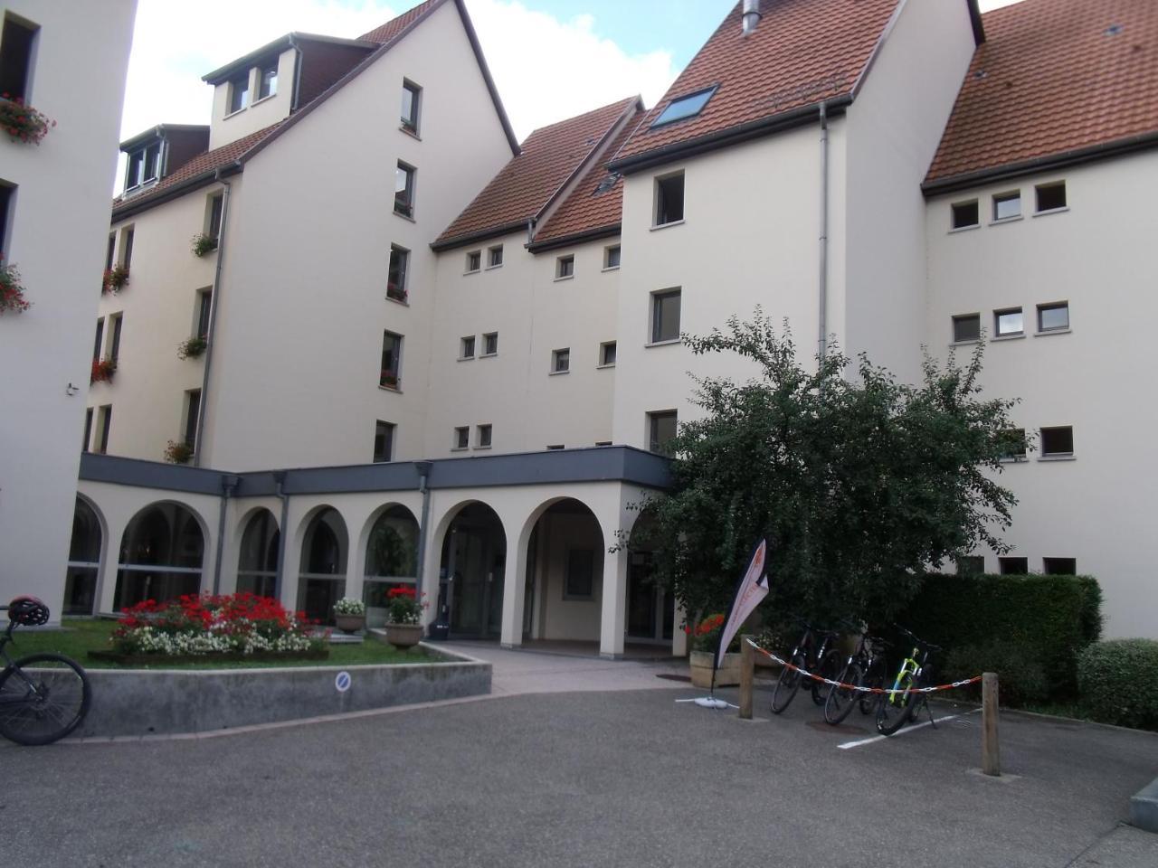 L'ecureuil - carbon neutral hotel in Munster