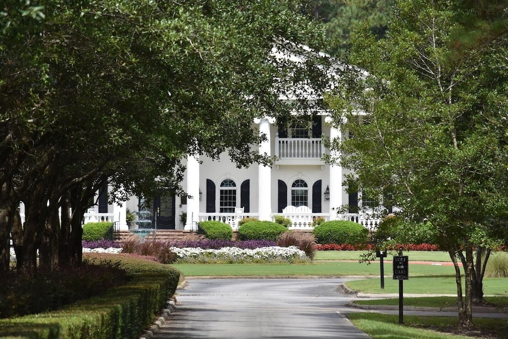 Brunswick Plantation Resort and Golf Condo 307M with Outdoor Pool by RedAwning - photo 24