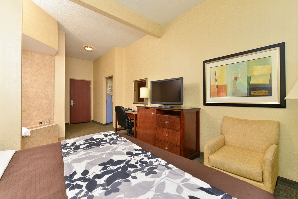 Sleep Inn & Suites Near Joint Base Andrews Washington Area - photo 9
